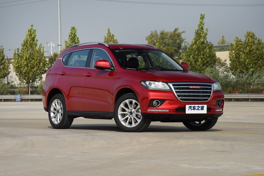 Pregled kompaktnega crossoverja Haval H2