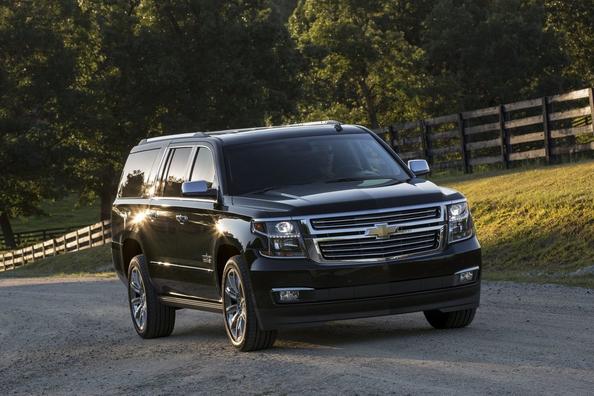 Pregled velikega SUV-ja Chevrolet Suburban