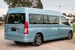 Pregled nove generacije minibusa Toyota Hiace fotografija 3