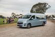 Pregled nove generacije minibusa Toyota Hiace fotografija 8