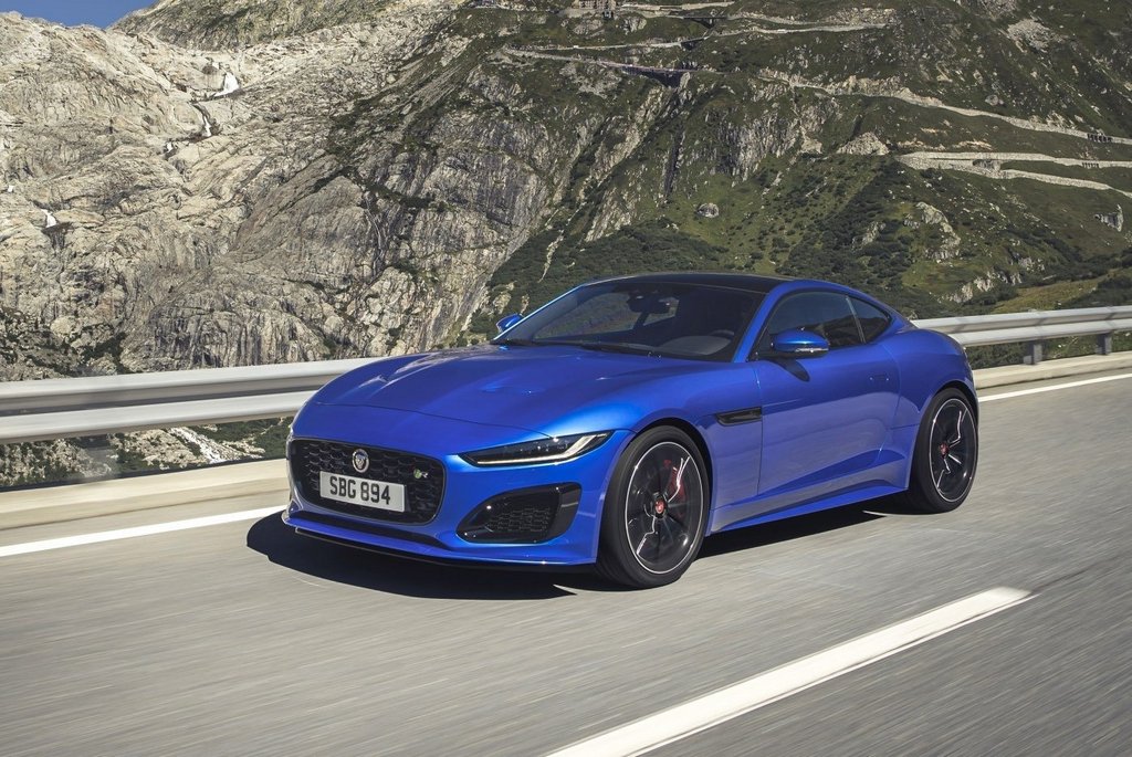 Posodobljena različica športnega kupeja Jaguar F-Type Coupe