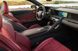 Pregled visokozmogljivega kupeja Lexus LC500 fotografija 5