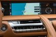 Pregled visokozmogljivega kupeja Lexus LC500 fotografija 8