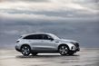 Električni križanec s štirikolesnim pogonom Mercedes-Benz EQC fotografija 3