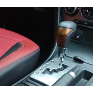 Gumb prestavne ročice (črno usnje + svetel les) Toyota Land Cruiser 200 2007–2021 fotografija 3