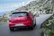 Pregled športnega kombilimuzinskega vozila Volkswagen Golf GTI fotografija 4