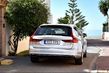 Pregled polno velikega karavana Volvo V90 fotografija 13