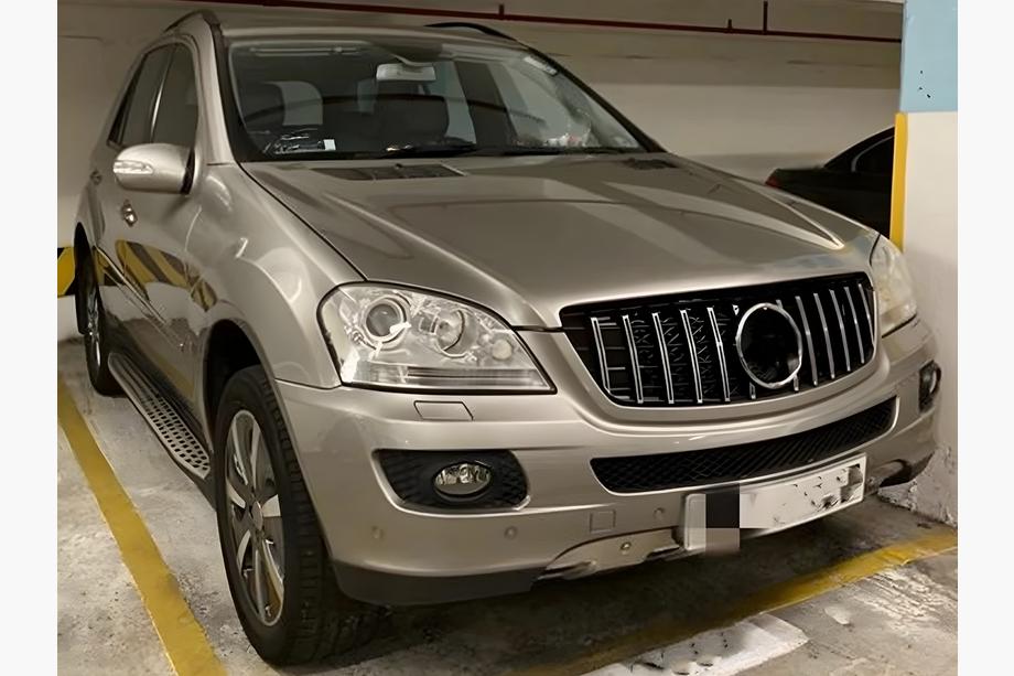 Mercedes ML W164 2005–2011 Sprednja maska hladilnika (GT Panamericana, 2005-2008) Image