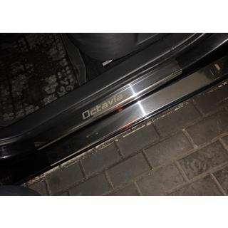 Nerjaveče zaščitne letve pragov Carmos (8 kos) Skoda Octavia II A5 2010–2013 fotografija 1