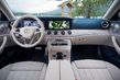 Pregled srednje velikega kupeja Mercedes-Benz E-Class Coupe fotografija 11