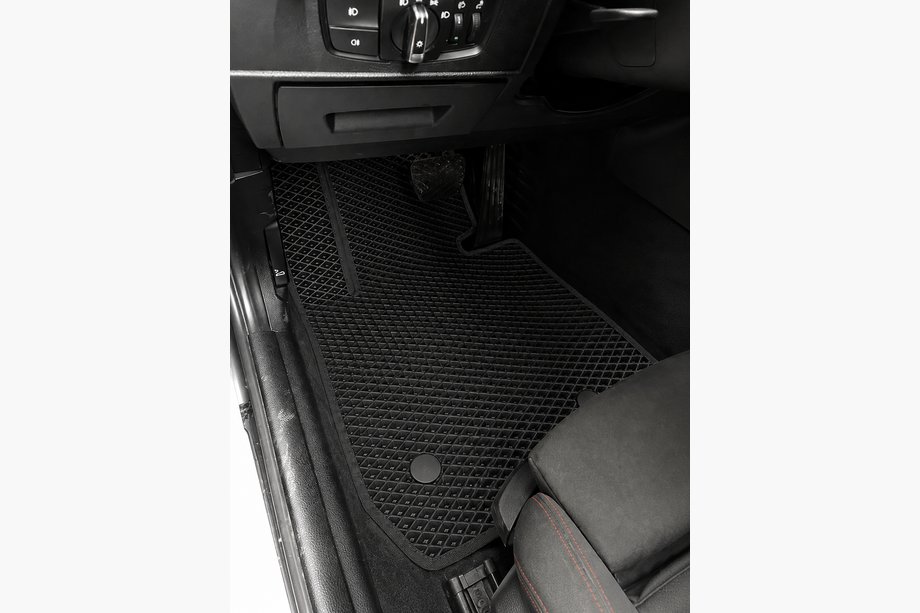 BMW serija 1 F20/F21 2011–2019 EVA talne preproge (črne) Image