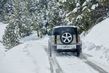 Premijski trivratni terenec Land Rover Defender 90 fotografija 8
