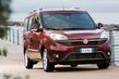 Pregled prenovljenega kompaktnega enoprostorca Fiat Doblo fotografija 3