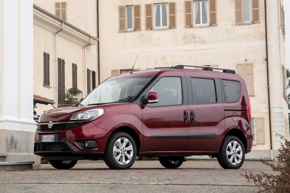 Pregled prenovljenega kompaktnega enoprostorca Fiat Doblo