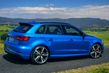 Pregled nabitega štirikolesno gnanega kombilimuzinskega modela Audi RS3 Sportback fotografija 7