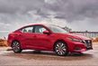 Pregled limuzine Nissan Sentra modelnega leta 2020 fotografija 3