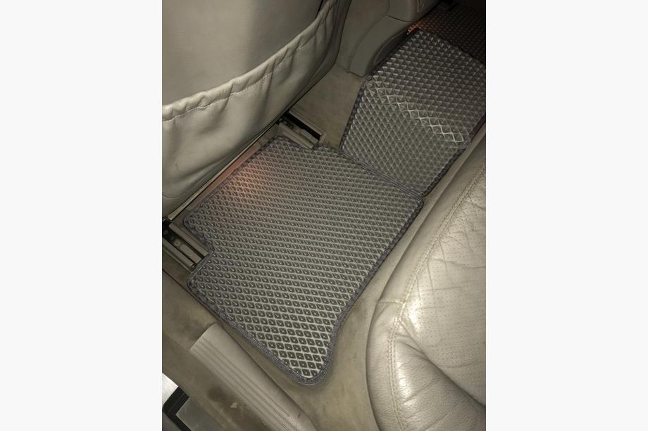 Mercedes E-class W211 2002–2009 EVA avto preproge (sive) Fotografija 2