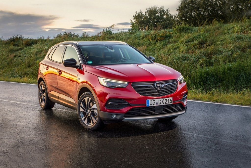 Kompaktni mestni križanec Opel Grandland X