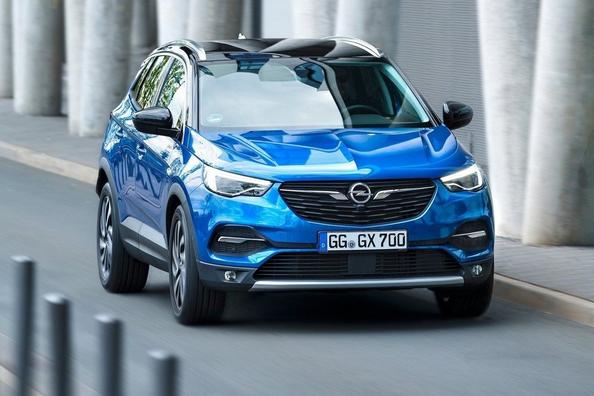 Kompaktni mestni križanec Opel Grandland X