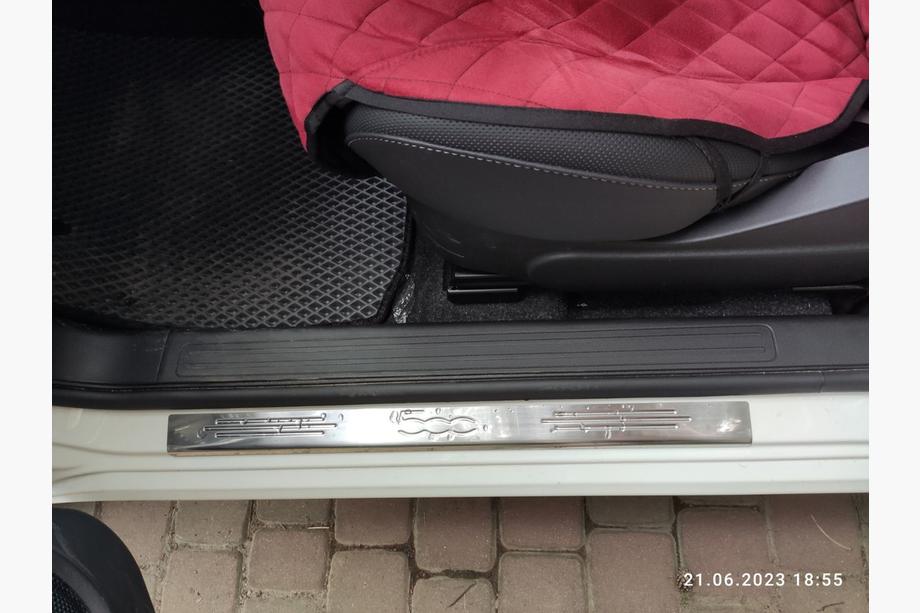 Fiat 500/500L 2013–2022 Zaščitne letve pragov 500 (Carmos, 2 kos, nerjaveče jeklo) Image
