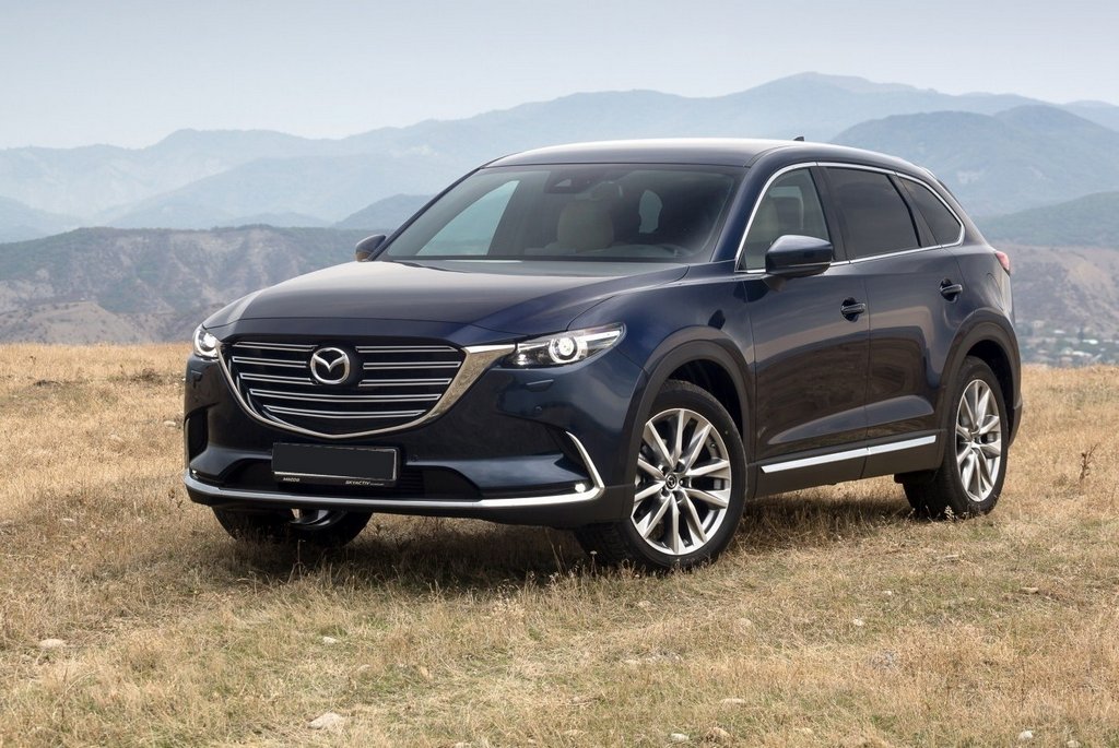 Sedemsedežni križanec Mazda CX-9 druge generacije