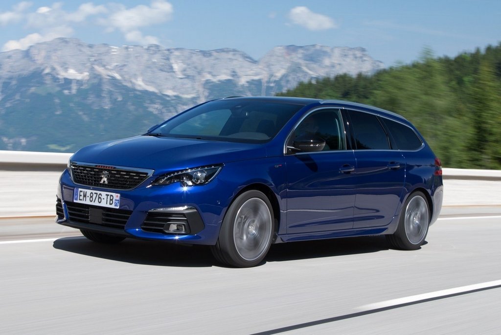 Pregled prenovljenega karavana Peugeot 308 SW