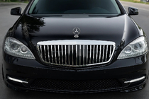 Mercedes S-сlass W221 2005–2013 Maska hladilnika Maybach V1 (2009-2013) fotografija 1
