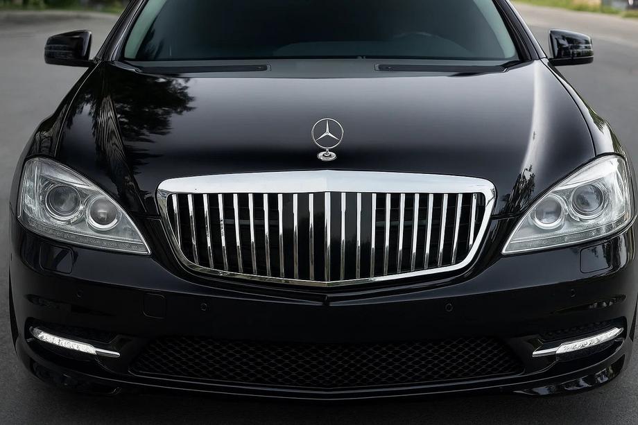 Mercedes S-сlass W221 2005–2013 Maska hladilnika Maybach V1 (2009-2013) Image