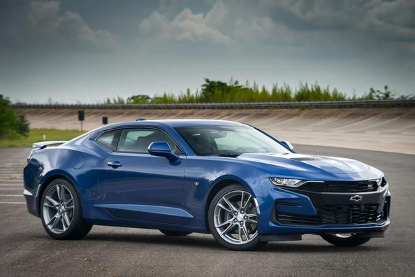 Prenovljena facelift različica športnega kupeja Chevrolet Camaro