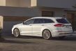 Pregled posodobljenega karavana Ford Mondeo Wagon fotografija 2