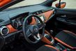 Pregled kompaktnega kombilimuzinskega Nissan Micra pete generacije fotografija 11