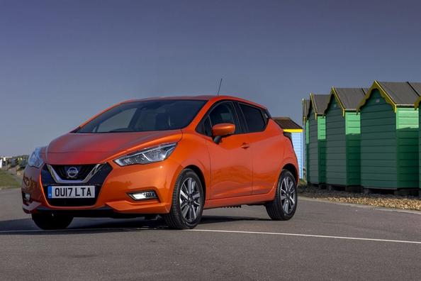Pregled kompaktnega kombilimuzinskega Nissan Micra pete generacije
