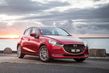 Prenovljena subkompaktna kombilimuzina Mazda 2 fotografija 1