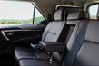 Pregled terenskega vozila Toyota Fortuner s šasijo na okvirju fotografija 14