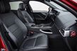 Srednje velik premijski križanec Jaguar F-Pace fotografija 11