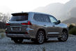Premium štirikolesno gnani SUV Lexus LX fotografija 7