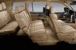 Premium štirikolesno gnani SUV Lexus LX fotografija 14
