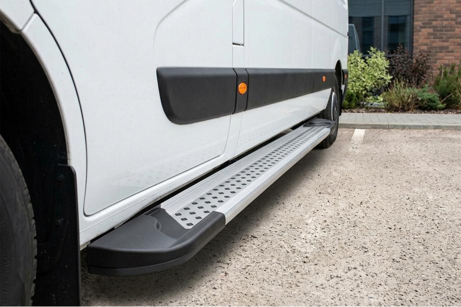 Opel Movano 2010–2021 Bočne stopnice New Vision Grey (2 kos, aluminij) Dolga medosna razdalja Image