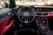 Prva generacija kompaktnega križanca Alfa Romeo Stelvio fotografija 13
