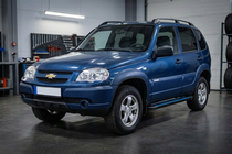 Chevrolet Niva 1998–2020 Stranske stopnice Maya Blue (2 kos, aluminij) fotografija 1