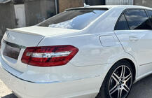 Mercedes E-class W212 2009–2016 Spojler za zadnje steklo AMG E63 (ABS, za lakiranje) fotografija 3