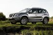 Pregled cenovno ugodnega crossoverja Nissan Terrano fotografija 2