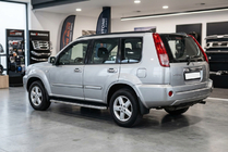 Nissan X-trail T30 2002–2007 Stranske stopnice Maydos V1 (2 kosa, aluminij) fotografija 1
