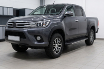 Toyota Hilux 2015– Stranske stopnice Bosphorus Grey (2 kos., aluminij) fotografija 1