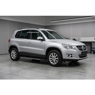 Stranske stopnice Bosphorus Grey (2 kos., aluminij) Volkswagen Tiguan 2007–2016 fotografija 1