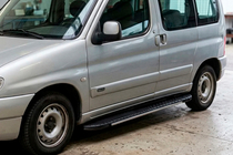 Peugeot Partner 1996–2008 Stranske stopnice Bosphorus Grey (2 kos., aluminij) fotografija 1
