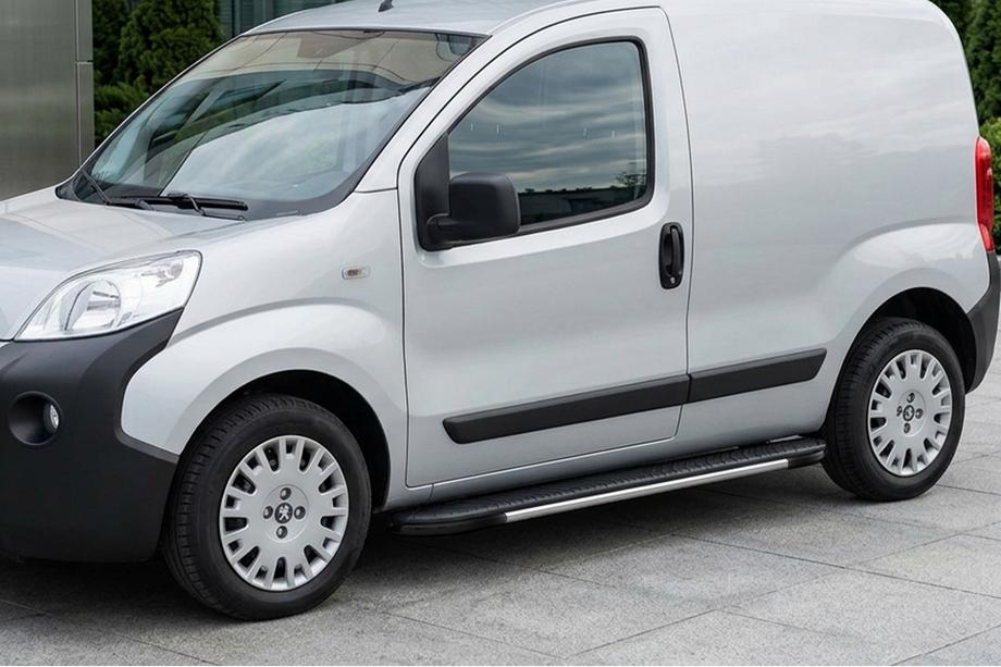 Fiat Fiorino/Qubo 2008–2024 Stranske stopnice Bosphorus Grey (2 kos., aluminij) Image