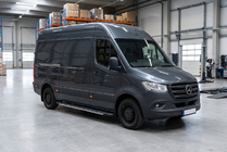 Mercedes Sprinter W907/W910 2018– Stranske stopnice Bosphorus Grey (2 kos., aluminij) fotografija 1