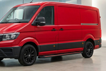 Man TGE 2017– Stranske stopnice Maya Red (2 kosa, aluminij) Dolga/Ekstra dolga fotografija 1