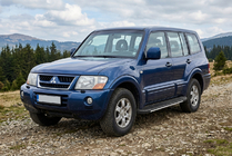 Mitsubishi Pajero Wagon III 1999–2006 Stranske stopnice Bosphorus Grey (2 kos., aluminij) fotografija 1